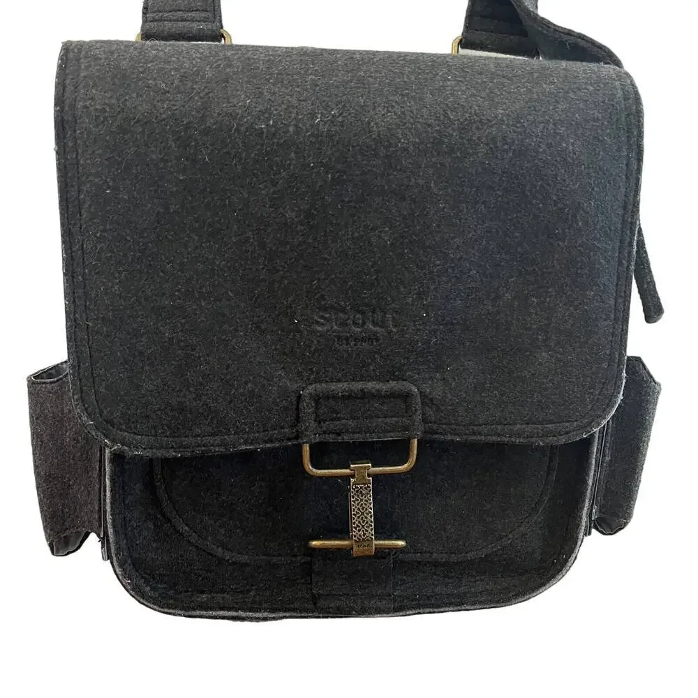 SCOUT By PPB Heather Gray Felt Diaper Bag Messenger Style Petunia Pickle Bottom